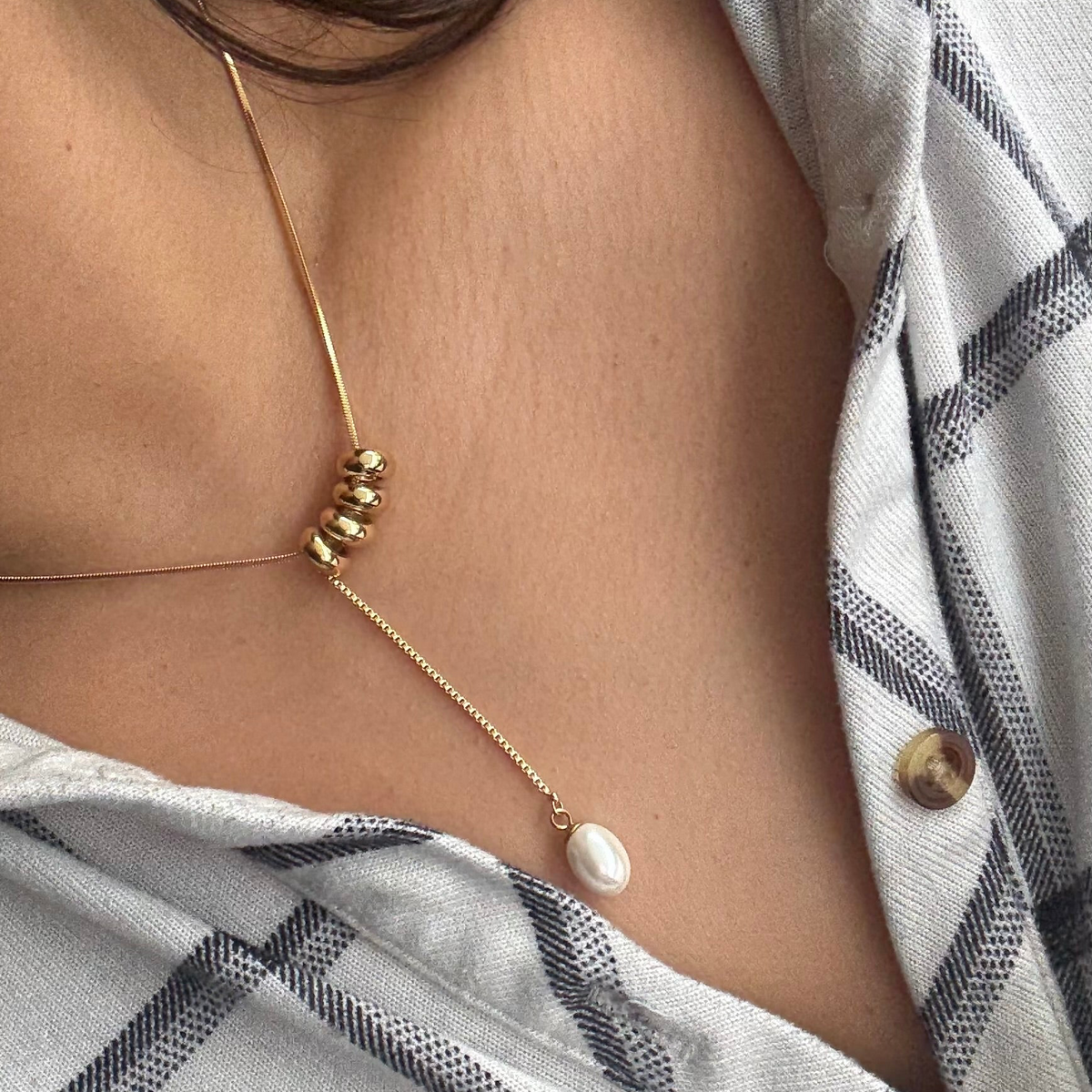 Alma Necklace