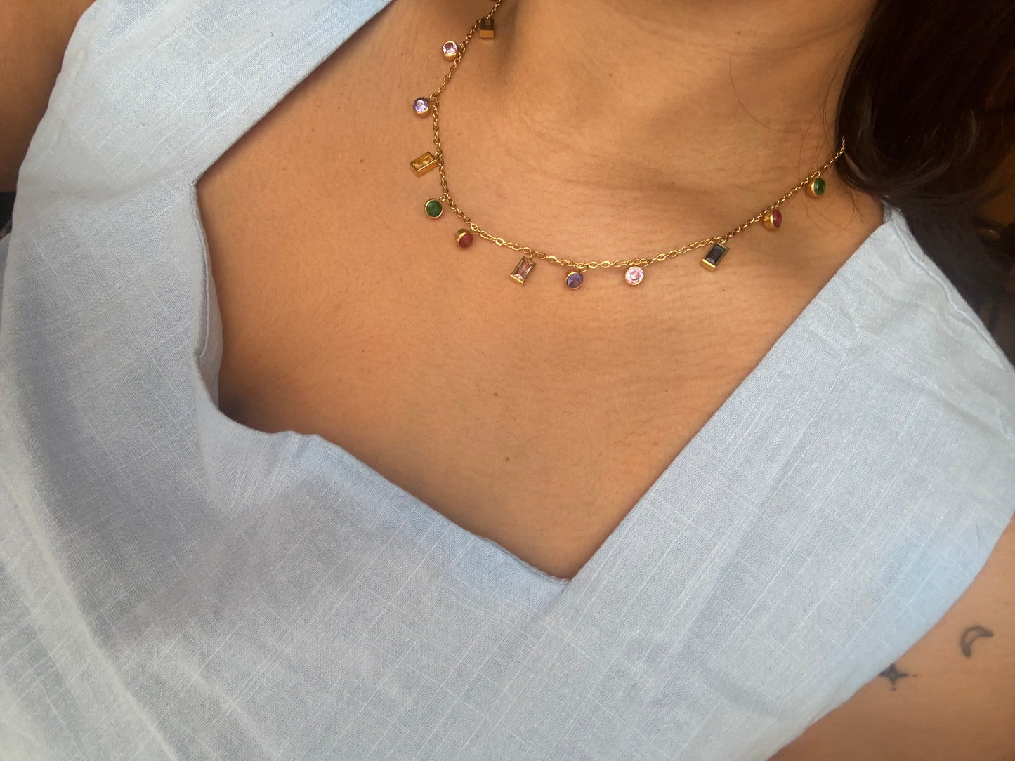 Mi esencia en colores necklace