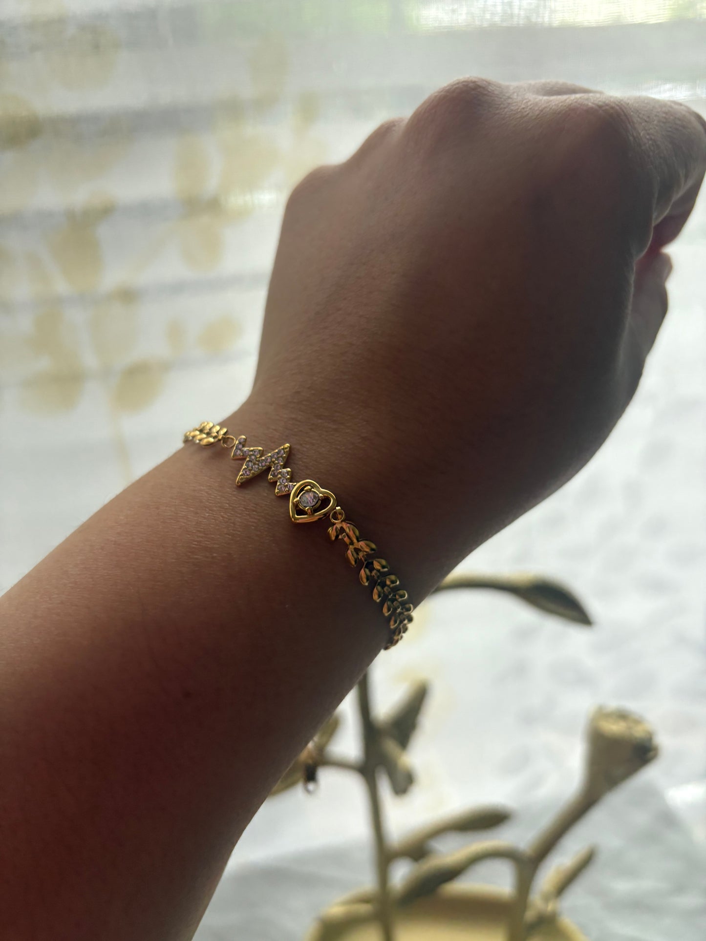 Vida Bracelet