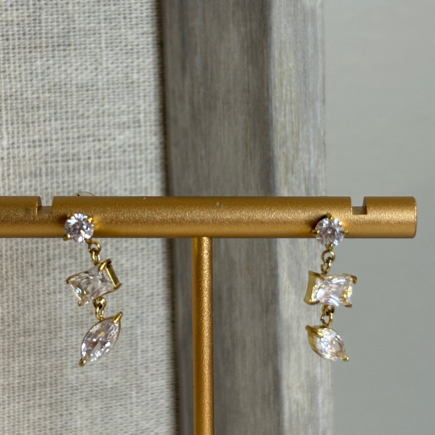Claridad Earrings