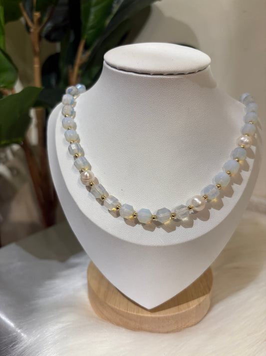 Catalina Necklace