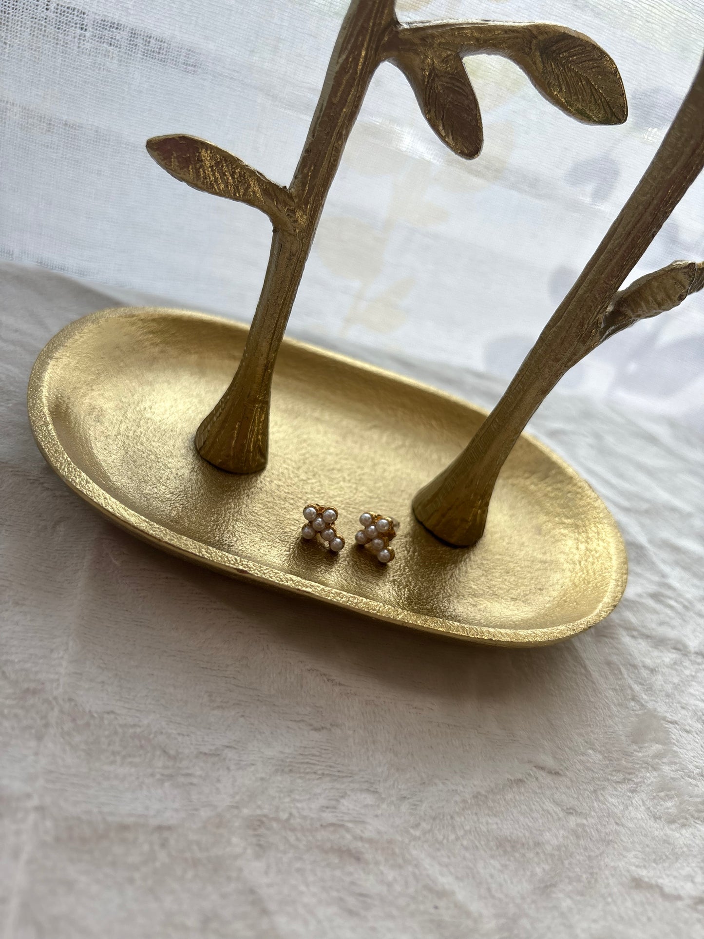 Fe Earrings