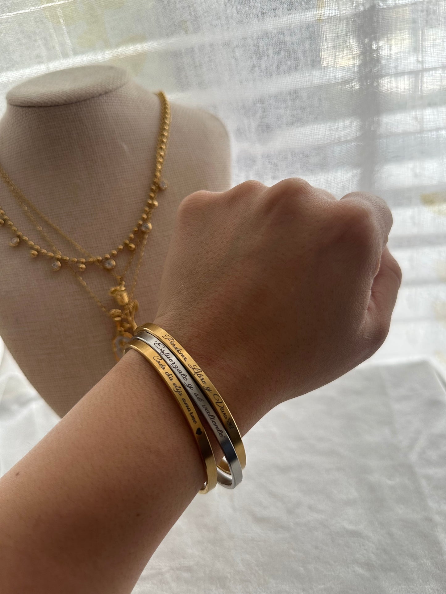 Eterna Bracelet