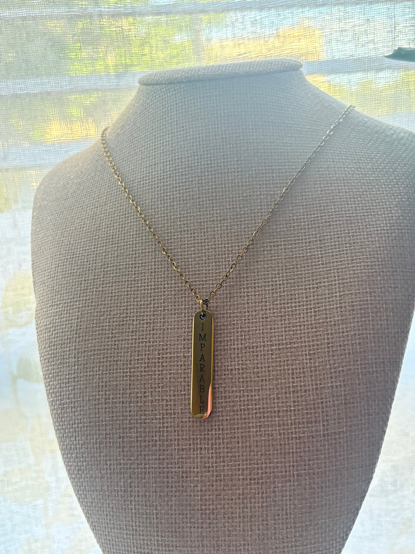 Personalized Rectangular Necklace With Txt