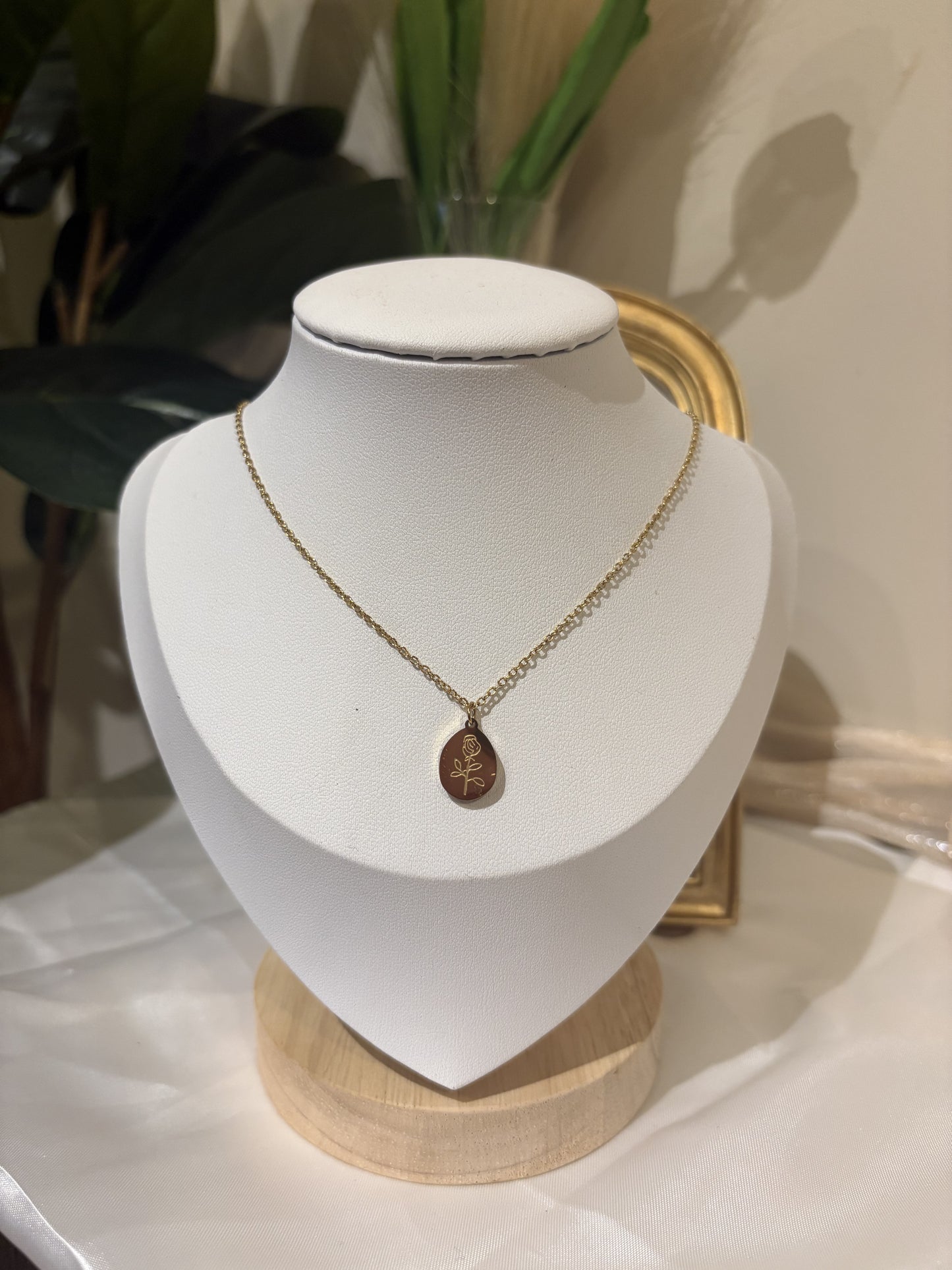 Romina Necklace