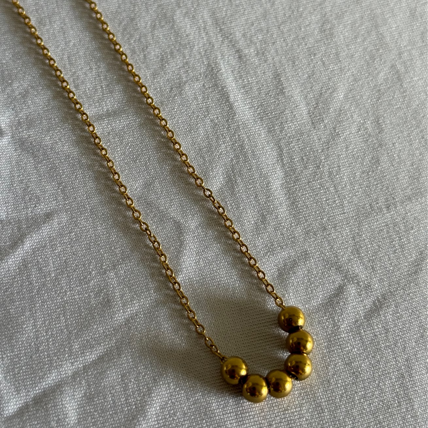 Equilibrium Necklace